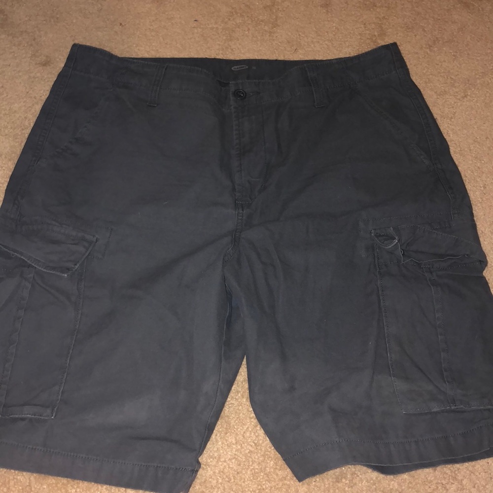 navy blue cargo shorts